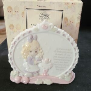Precious Moments Pink and Cream Plaque with Scalloped Edging